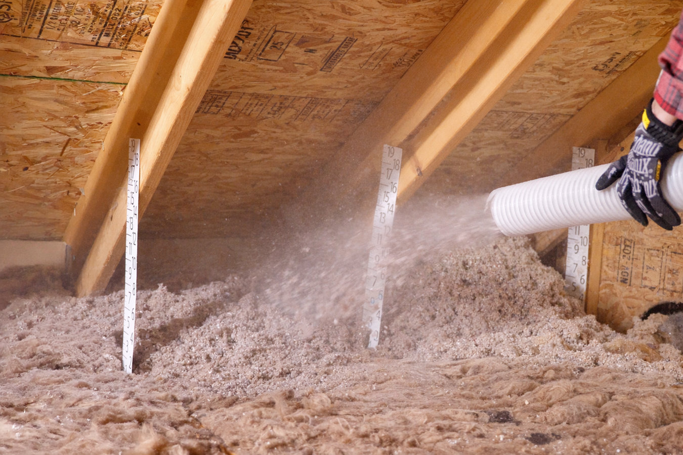 Blown-in insulation