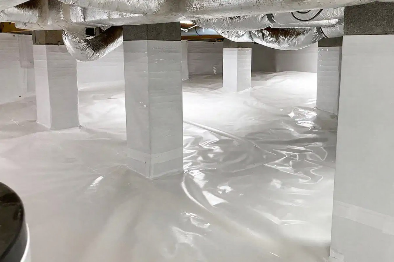 Crawl space vapor barrier in Watsonville, CA